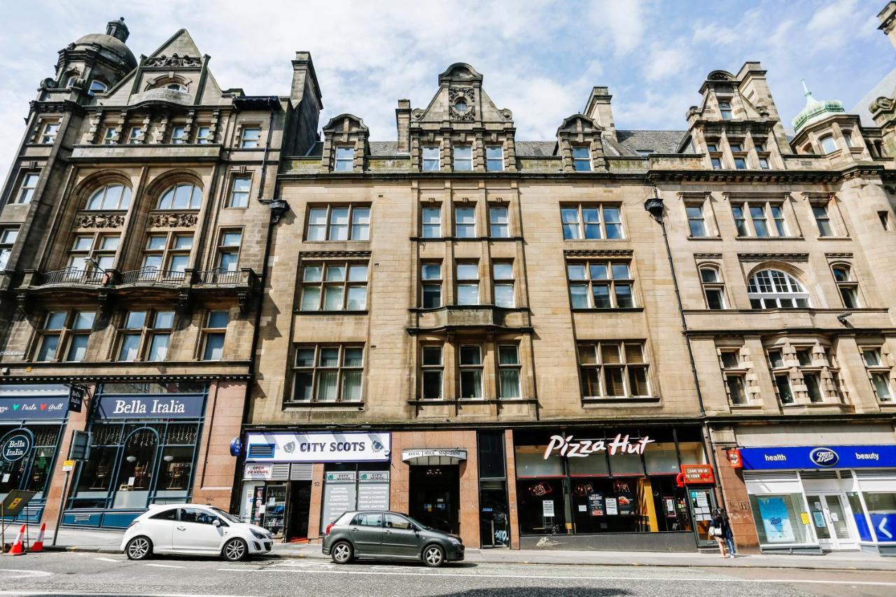 Royal Mile Mansions 14 Apartment เอดินบะระ ภายนอก รูปภาพ